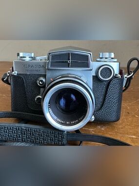 Miranda Sensorex 35mm SLR Film Camera w/ Auto Miranda 50mm f1.9 Lens + Case